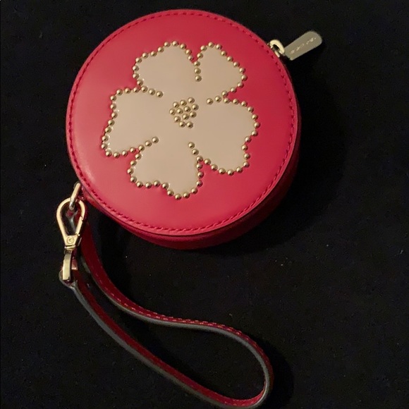 Michael Kors Red mini wristlet - Picture 5 of 12